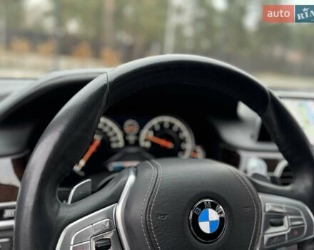 Белый БМВ 7 Серия, объемом двигателя 3 л и пробегом 78 тыс. км за 29700 $, фото 48 на Automoto.ua