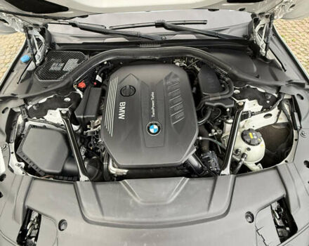 Белый БМВ 7 Серия, объемом двигателя 2.99 л и пробегом 200 тыс. км за 37000 $, фото 17 на Automoto.ua