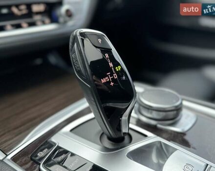 Белый БМВ 7 Серия, объемом двигателя 3 л и пробегом 78 тыс. км за 29700 $, фото 88 на Automoto.ua