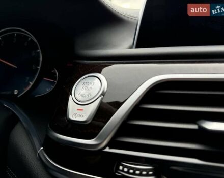 Белый БМВ 7 Серия, объемом двигателя 2.99 л и пробегом 78 тыс. км за 29900 $, фото 80 на Automoto.ua