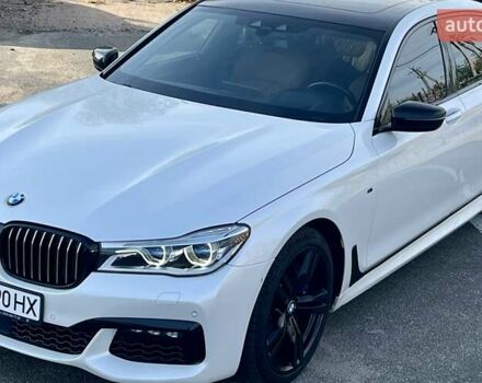 Белый БМВ 7 Серия, объемом двигателя 4.39 л и пробегом 130 тыс. км за 29888 $, фото 1 на Automoto.ua