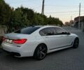 Белый БМВ 7 Серия, объемом двигателя 3 л и пробегом 170 тыс. км за 27999 $, фото 1 на Automoto.ua