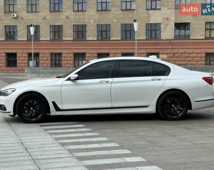 Білий БМВ 7 Серія, об'ємом двигуна 2.98 л та пробігом 145 тис. км за 24999 $, фото 23 на Automoto.ua