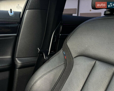 Белый БМВ 7 Серия, объемом двигателя 2.99 л и пробегом 200 тыс. км за 35000 $, фото 64 на Automoto.ua