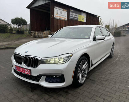 Белый БМВ 7 Серия, объемом двигателя 3 л и пробегом 167 тыс. км за 28000 $, фото 12 на Automoto.ua