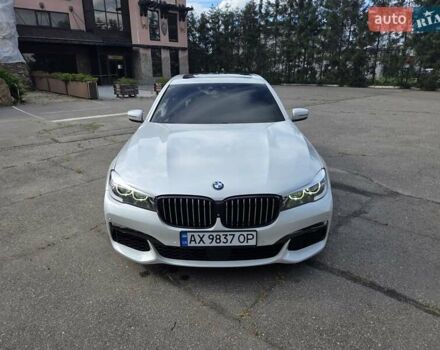 Белый БМВ 7 Серия, объемом двигателя 3 л и пробегом 100 тыс. км за 35000 $, фото 2 на Automoto.ua