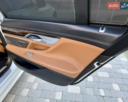 Білий БМВ 7 Серія, об'ємом двигуна 2.98 л та пробігом 165 тис. км за 37700 $, фото 78 на Automoto.ua