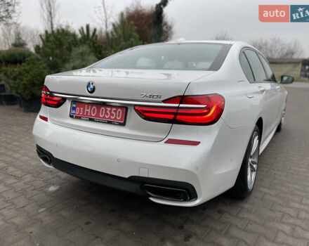 Белый БМВ 7 Серия, объемом двигателя 3 л и пробегом 167 тыс. км за 28000 $, фото 7 на Automoto.ua