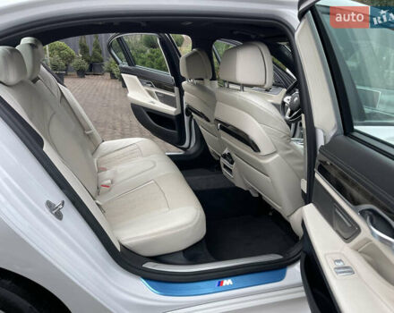 Белый БМВ 7 Серия, объемом двигателя 3 л и пробегом 167 тыс. км за 28000 $, фото 16 на Automoto.ua