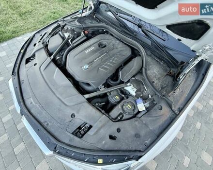 Білий БМВ 7 Серія, об'ємом двигуна 2.98 л та пробігом 165 тис. км за 37700 $, фото 101 на Automoto.ua