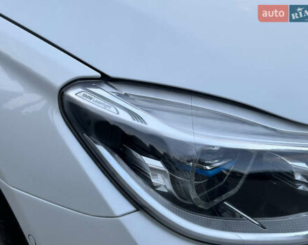 Белый БМВ 7 Серия, объемом двигателя 2 л и пробегом 70 тыс. км за 35500 $, фото 22 на Automoto.ua