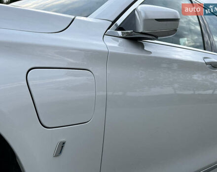 Белый БМВ 7 Серия, объемом двигателя 2 л и пробегом 70 тыс. км за 35500 $, фото 24 на Automoto.ua