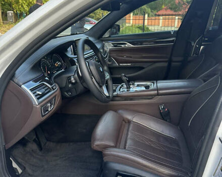 Белый БМВ 7 Серия, объемом двигателя 4.39 л и пробегом 128 тыс. км за 31999 $, фото 19 на Automoto.ua