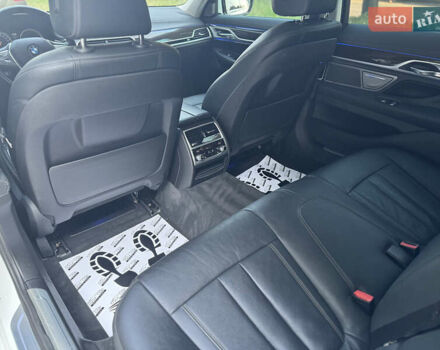 Білий БМВ 7 Серія, об'ємом двигуна 3 л та пробігом 146 тис. км за 40700 $, фото 13 на Automoto.ua