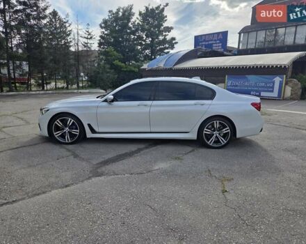 Белый БМВ 7 Серия, объемом двигателя 3 л и пробегом 100 тыс. км за 35000 $, фото 6 на Automoto.ua