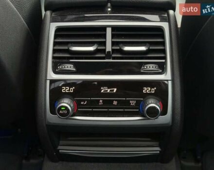 Белый БМВ 7 Серия, объемом двигателя 3 л и пробегом 113 тыс. км за 28440 $, фото 34 на Automoto.ua