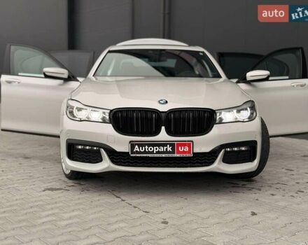 Белый БМВ 7 Серия, объемом двигателя 3 л и пробегом 113 тыс. км за 28440 $, фото 38 на Automoto.ua
