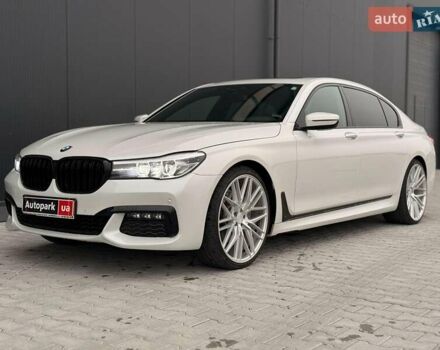 Белый БМВ 7 Серия, объемом двигателя 3 л и пробегом 113 тыс. км за 28440 $, фото 20 на Automoto.ua