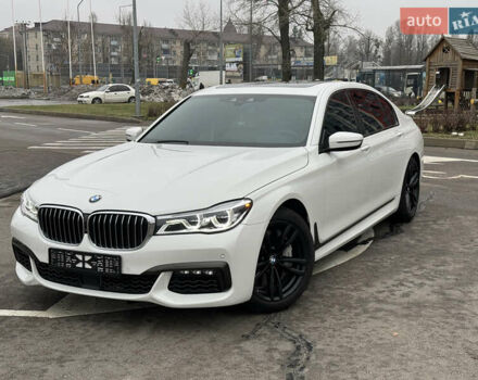 Белый БМВ 7 Серия, объемом двигателя 4.39 л и пробегом 87 тыс. км за 38500 $, фото 2 на Automoto.ua