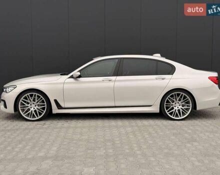 Белый БМВ 7 Серия, объемом двигателя 3 л и пробегом 113 тыс. км за 28440 $, фото 17 на Automoto.ua