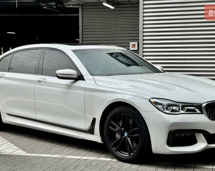 Белый БМВ 7 Серия, объемом двигателя 4.39 л и пробегом 87 тыс. км за 37000 $, фото 10 на Automoto.ua