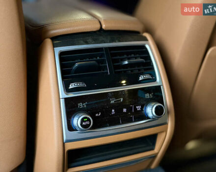 Белый БМВ 7 Серия, объемом двигателя 3 л и пробегом 95 тыс. км за 35000 $, фото 14 на Automoto.ua