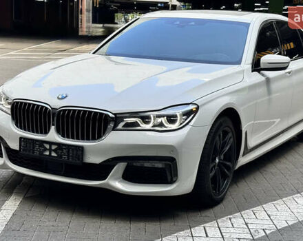 Белый БМВ 7 Серия, объемом двигателя 4.39 л и пробегом 87 тыс. км за 37000 $, фото 2 на Automoto.ua