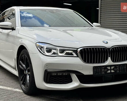 Белый БМВ 7 Серия, объемом двигателя 4.39 л и пробегом 87 тыс. км за 37000 $, фото 11 на Automoto.ua