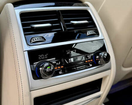 Белый БМВ 7 Серия, объемом двигателя 4.39 л и пробегом 87 тыс. км за 37000 $, фото 33 на Automoto.ua