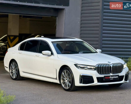 Белый БМВ 7 Серия, объемом двигателя 3 л и пробегом 95 тыс. км за 35000 $, фото 4 на Automoto.ua