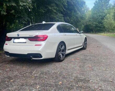 Белый БМВ 7 Серия, объемом двигателя 4.4 л и пробегом 70 тыс. км за 40000 $, фото 1 на Automoto.ua