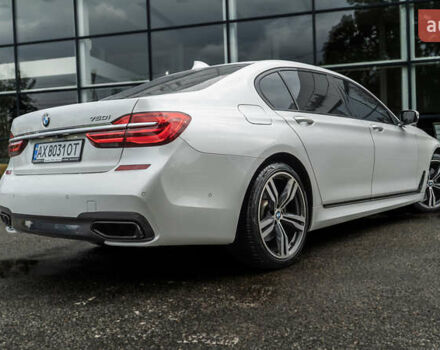 Белый БМВ 7 Серия, объемом двигателя 4.39 л и пробегом 116 тыс. км за 40000 $, фото 5 на Automoto.ua