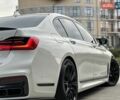 Белый БМВ 7 Серия, объемом двигателя 3 л и пробегом 185 тыс. км за 30500 $, фото 14 на Automoto.ua