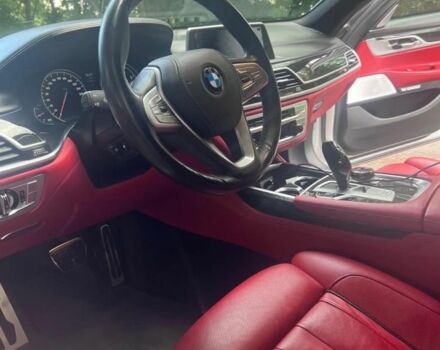 Белый БМВ 7 Серия, объемом двигателя 4.4 л и пробегом 70 тыс. км за 40000 $, фото 4 на Automoto.ua