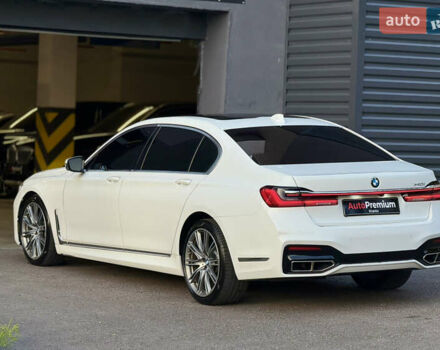 Белый БМВ 7 Серия, объемом двигателя 3 л и пробегом 95 тыс. км за 35000 $, фото 5 на Automoto.ua