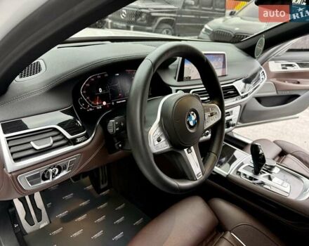 Белый БМВ 7 Серия, объемом двигателя 3 л и пробегом 130 тыс. км за 49900 $, фото 36 на Automoto.ua