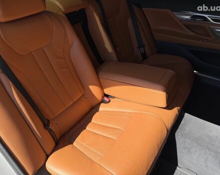 Белый БМВ 7 Серия, объемом двигателя 3 л и пробегом 69 тыс. км за 44940 $, фото 15 на Automoto.ua