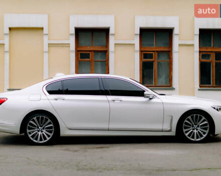 Белый БМВ 7 Серия, объемом двигателя 4.39 л и пробегом 93 тыс. км за 48000 $, фото 6 на Automoto.ua