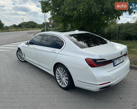 Белый БМВ 7 Серия, объемом двигателя 3 л и пробегом 68 тыс. км за 52999 $, фото 9 на Automoto.ua