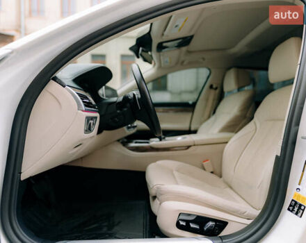 Белый БМВ 7 Серия, объемом двигателя 4.39 л и пробегом 93 тыс. км за 48000 $, фото 17 на Automoto.ua