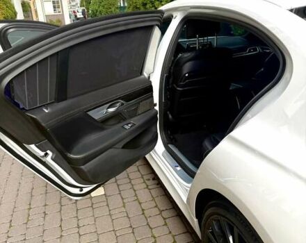 Белый БМВ 7 Серия, объемом двигателя 4.39 л и пробегом 111 тыс. км за 59900 $, фото 1 на Automoto.ua