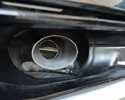 Белый БМВ 7 Серия, объемом двигателя 3 л и пробегом 37 тыс. км за 59000 $, фото 20 на Automoto.ua