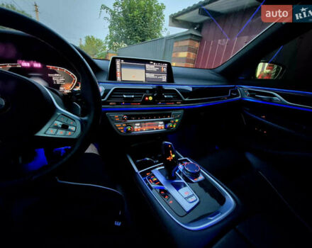 Белый БМВ 7 Серия, объемом двигателя 3 л и пробегом 37 тыс. км за 59000 $, фото 14 на Automoto.ua