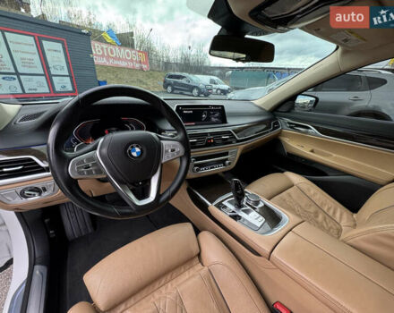 Білий БМВ 7 Серія, об'ємом двигуна 3 л та пробігом 71 тис. км за 49500 $, фото 13 на Automoto.ua