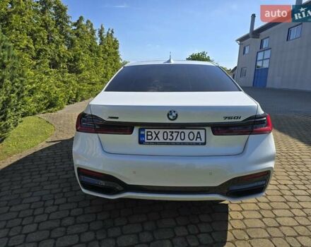 Белый БМВ 7 Серия, объемом двигателя 4.39 л и пробегом 38 тыс. км за 57000 $, фото 5 на Automoto.ua