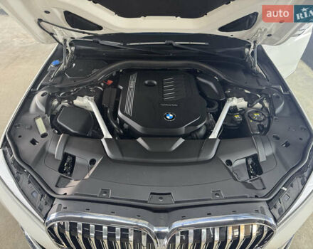 Білий БМВ 7 Серія, об'ємом двигуна 3 л та пробігом 71 тис. км за 49500 $, фото 32 на Automoto.ua