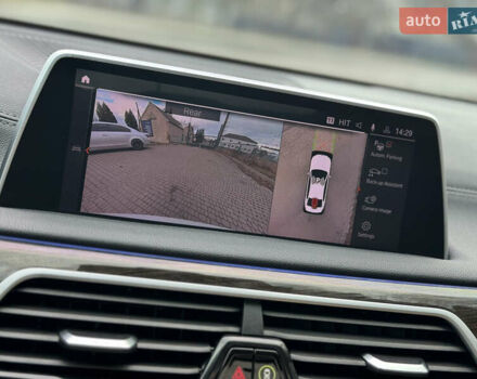 Білий БМВ 7 Серія, об'ємом двигуна 3 л та пробігом 71 тис. км за 49500 $, фото 25 на Automoto.ua