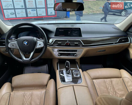 Білий БМВ 7 Серія, об'ємом двигуна 3 л та пробігом 71 тис. км за 49500 $, фото 15 на Automoto.ua