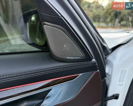 Белый БМВ 7 Серия, объемом двигателя 2.99 л и пробегом 9 тыс. км за 85000 $, фото 38 на Automoto.ua