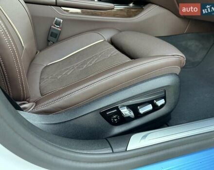 Белый БМВ 7 Серия, объемом двигателя 2.99 л и пробегом 9 тыс. км за 85000 $, фото 28 на Automoto.ua